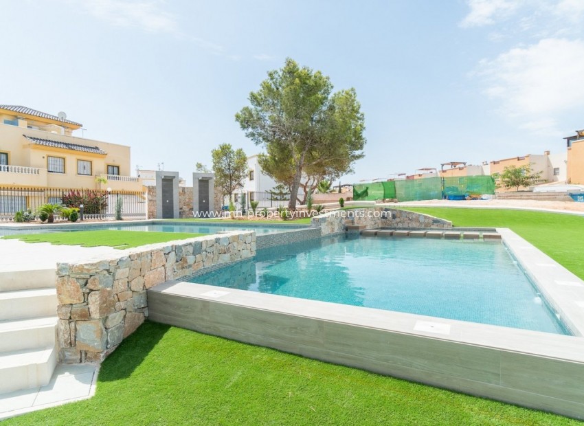 Neubau - Bungalow - Torrevieja - 