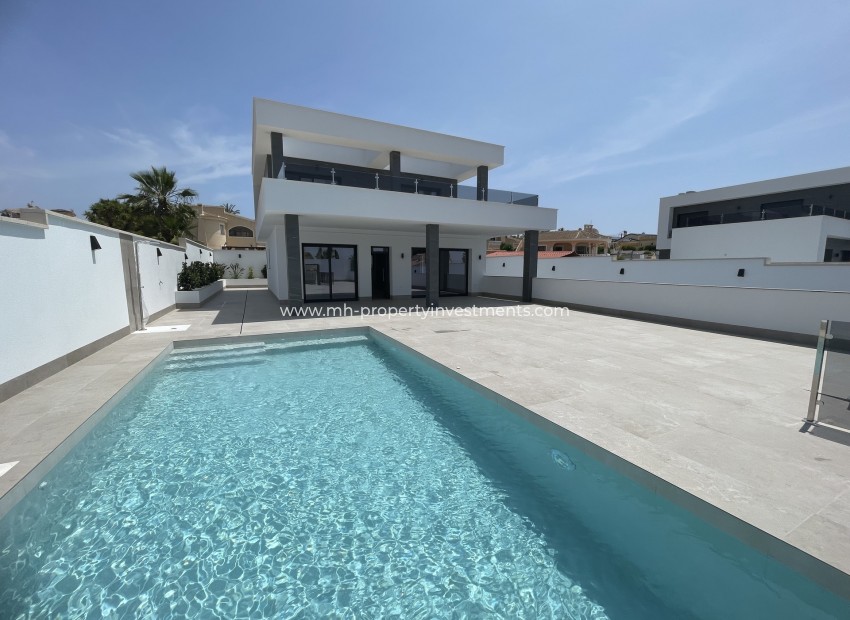 Neubau - detached - Ciudad Quesada