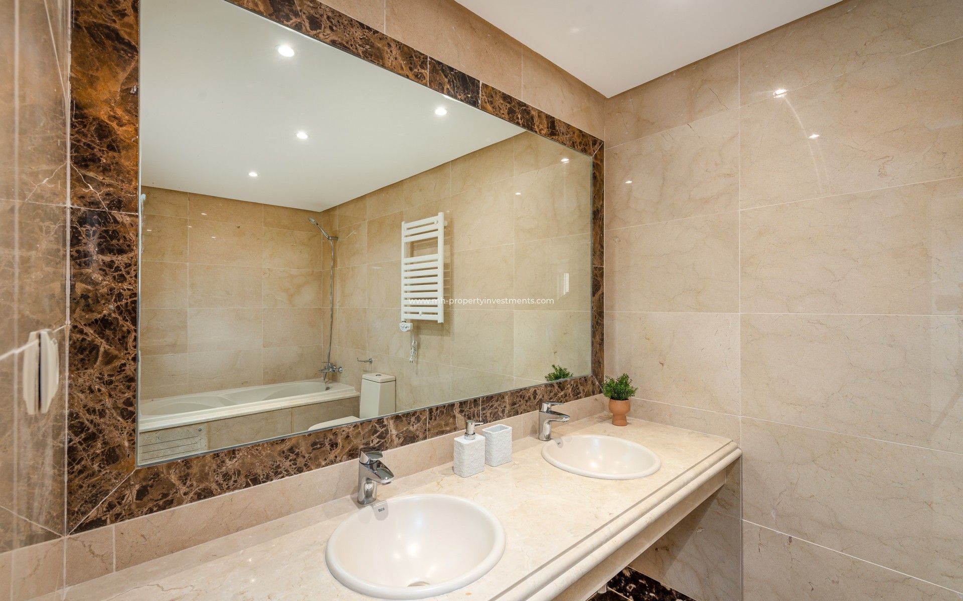 Neubau - detached - Estepona
