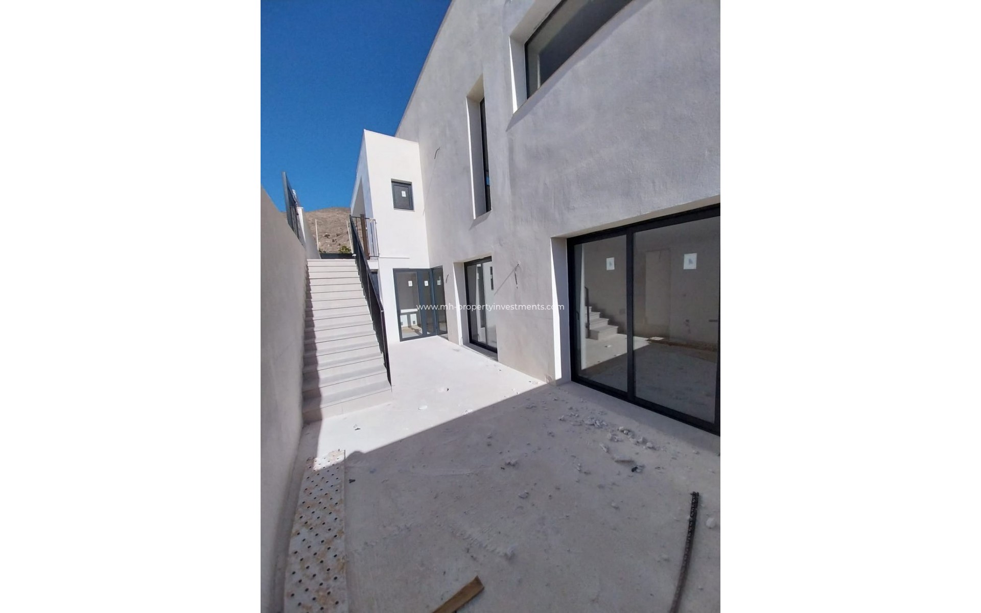 Neubau - detached - Fortuna