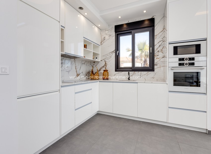 Neubau - detached - La Mata