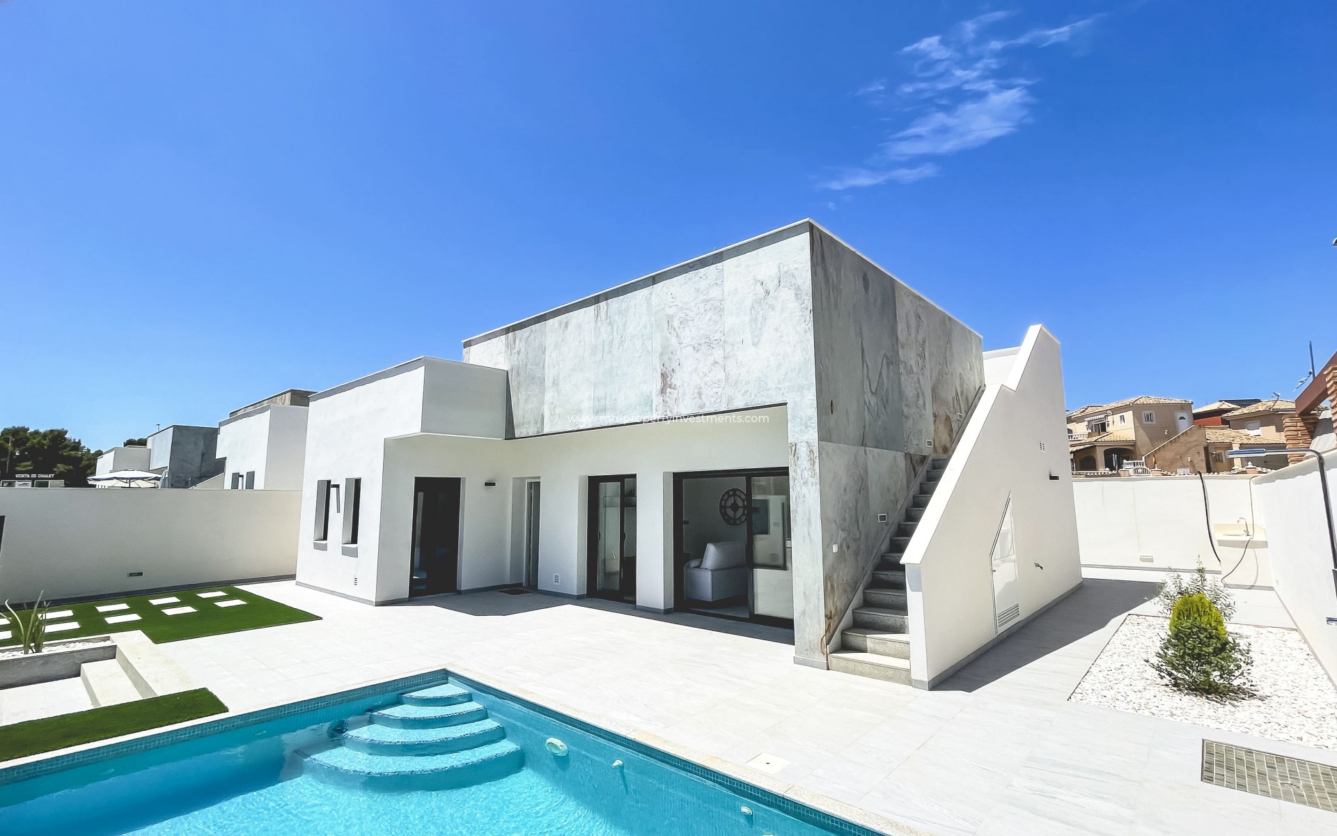 Neubau - detached - Pinar de Campoverde