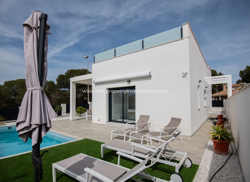 Neubau - detached - Pinar de Campoverde