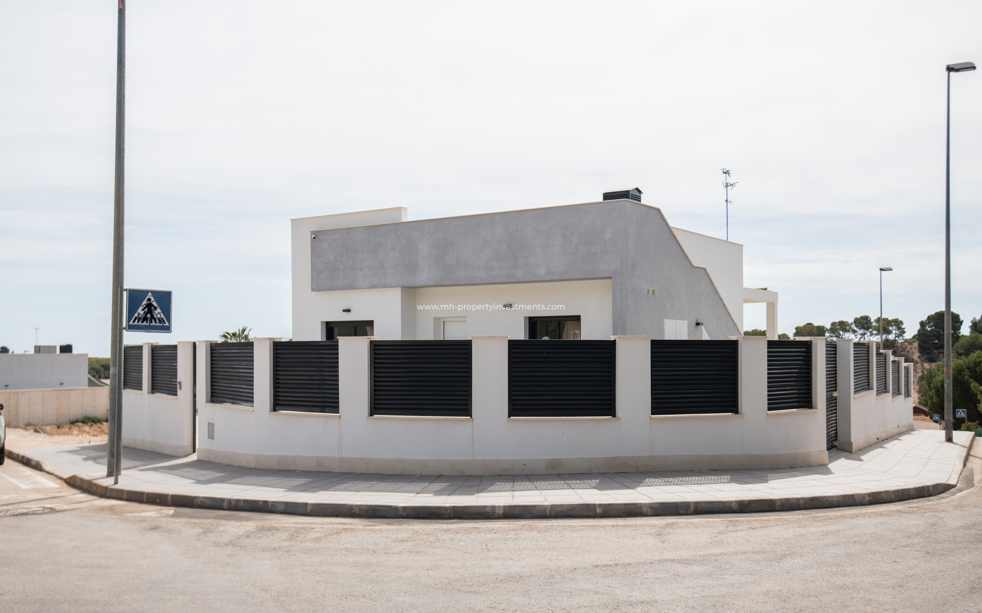Neubau - detached - Pinar de Campoverde