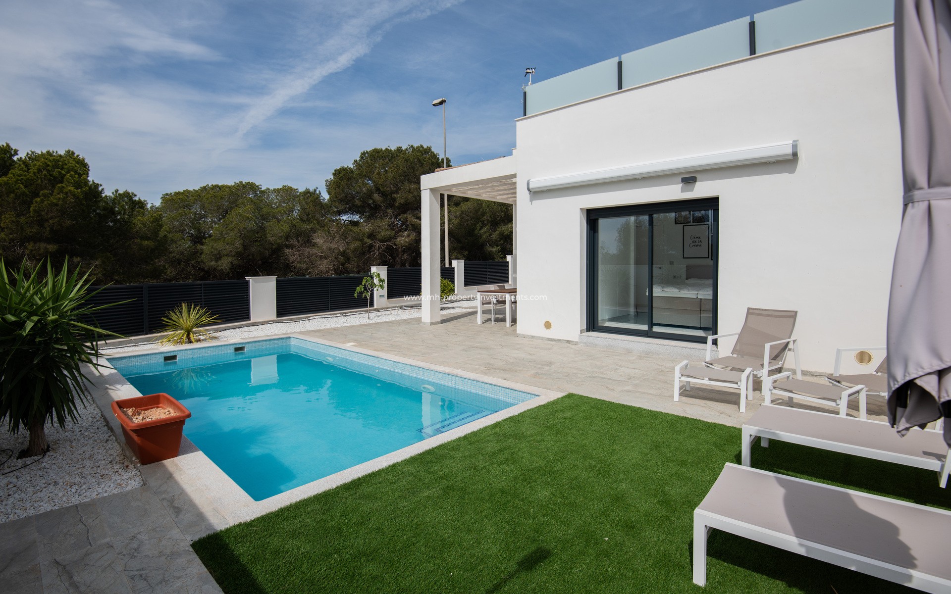 Neubau - detached - Pinar de Campoverde
