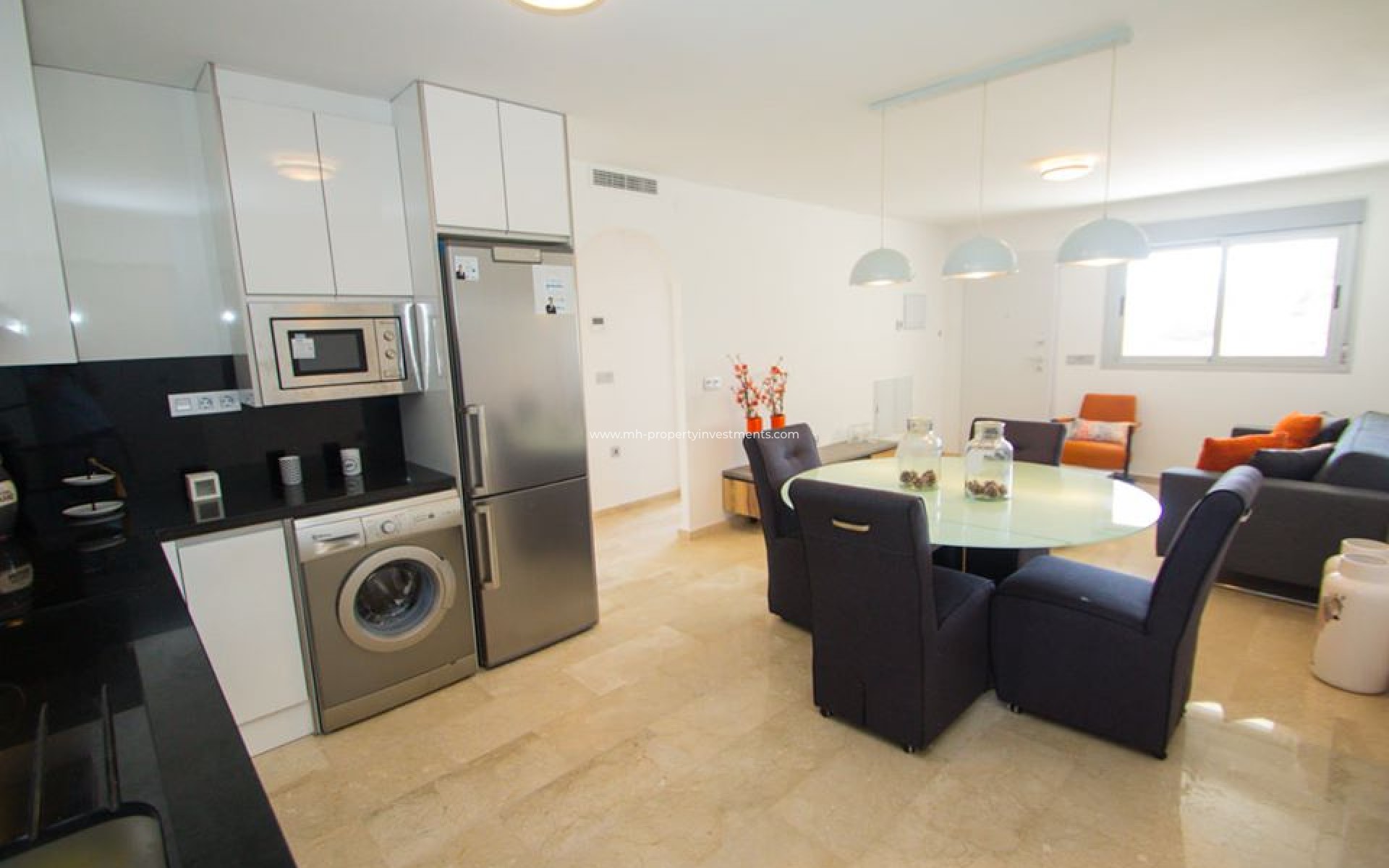 Neubau - penthouse - Res. Las Filipinas
