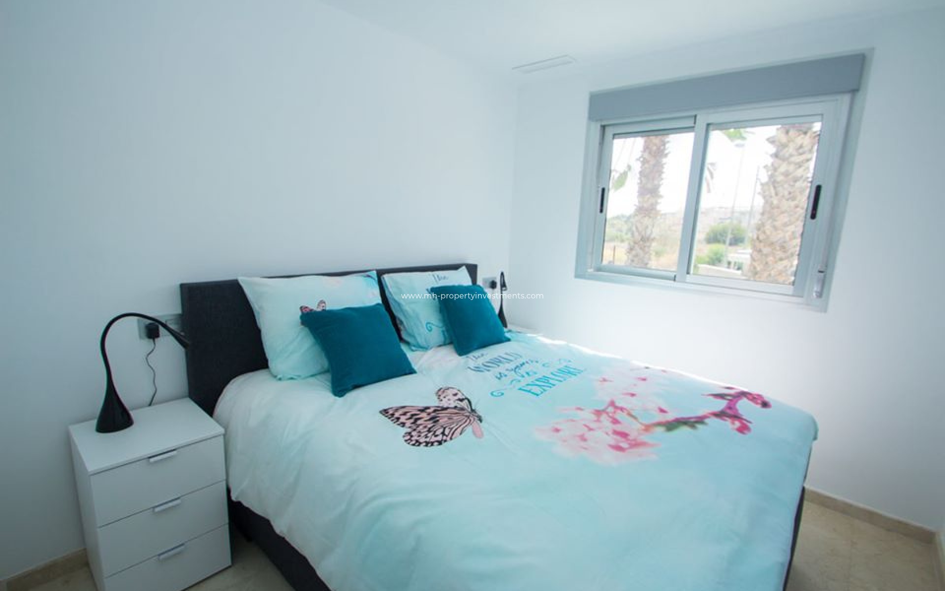 Neubau - penthouse - Res. Las Filipinas