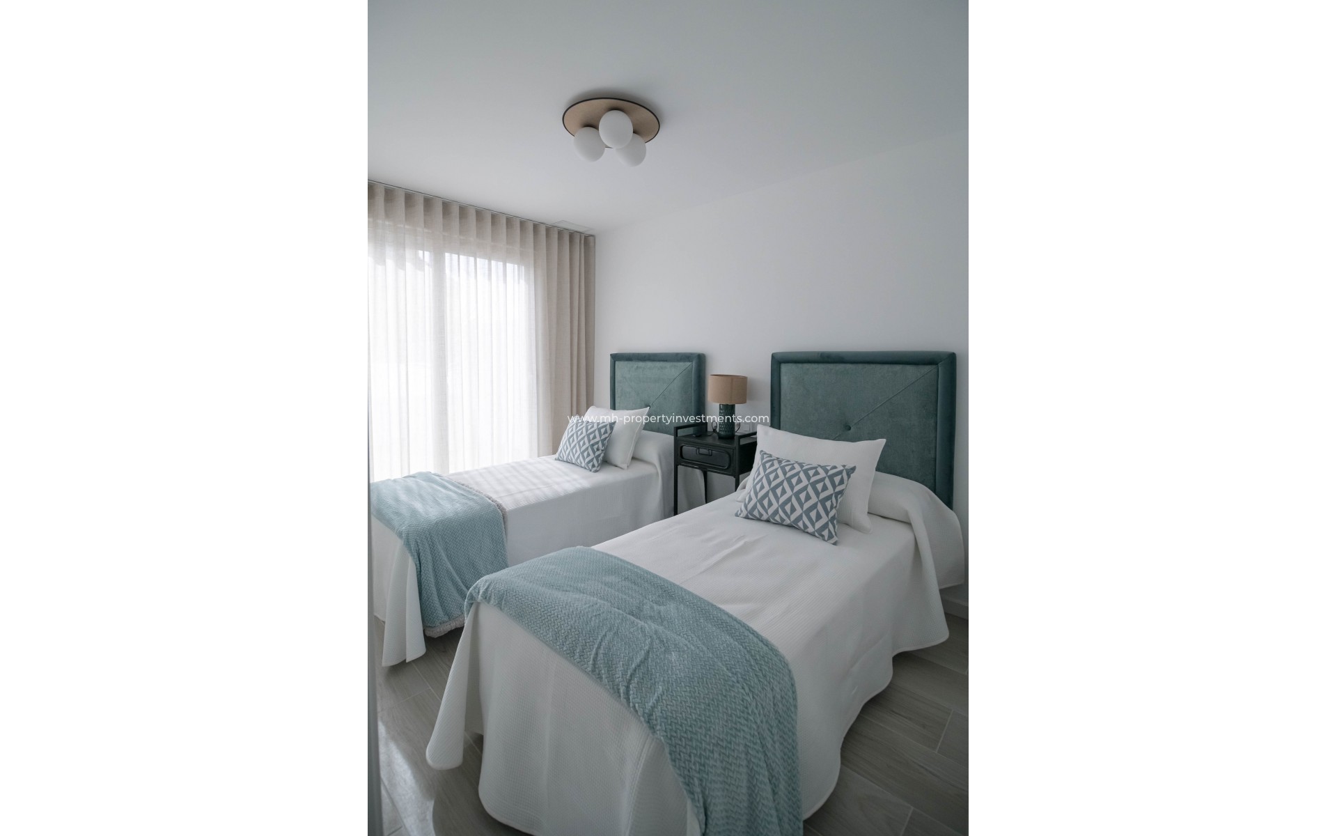 Neubau - terraced - Jerónimo y Avileses