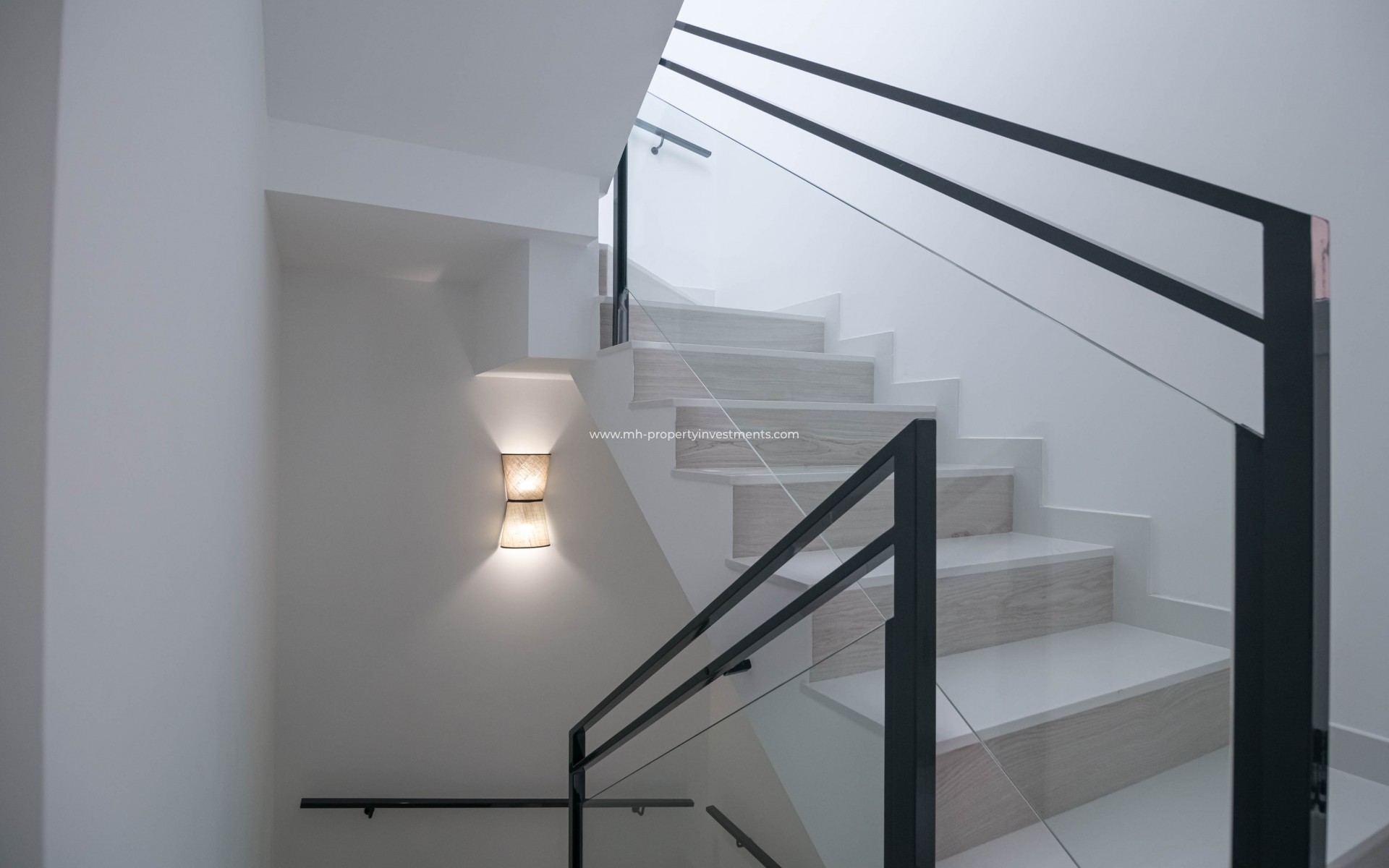 Neubau - terraced - Jerónimo y Avileses