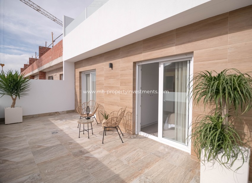 Neubau - terraced - Jerónimo y Avileses