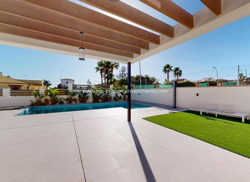 Neubau - Town House - Orihuela Costa - Montezenia