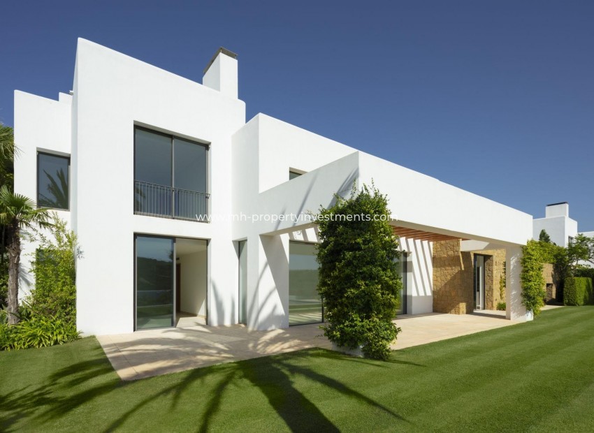 Neubau - Villa - Casares - Pedregales