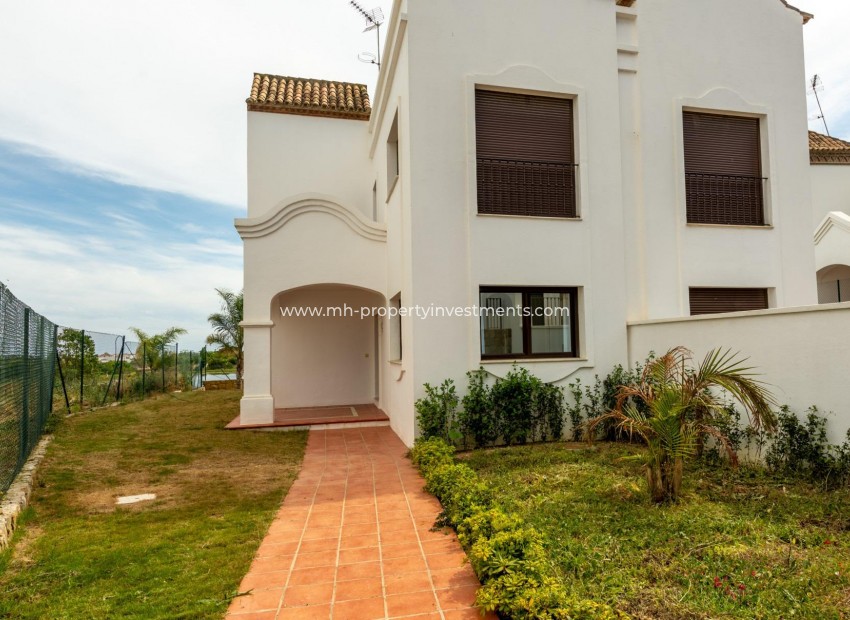 Neubau - Villa - Estepona - Azata Golf Estepona Oeste