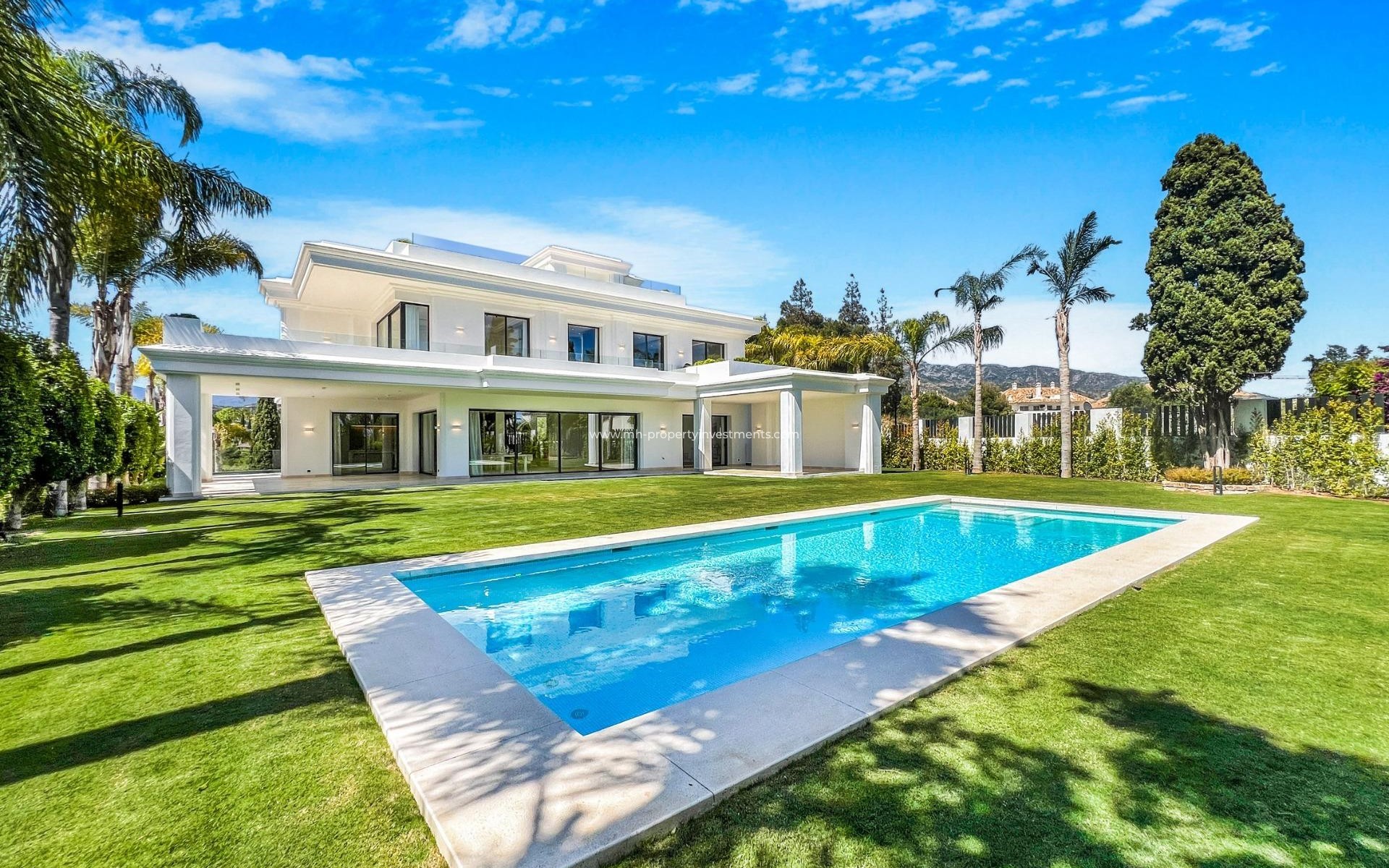 Neubau - Villa - Marbella - Lomas De Marbella Club