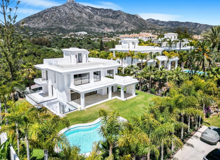 Neubau - Villa - Marbella - Lomas De Marbella Club