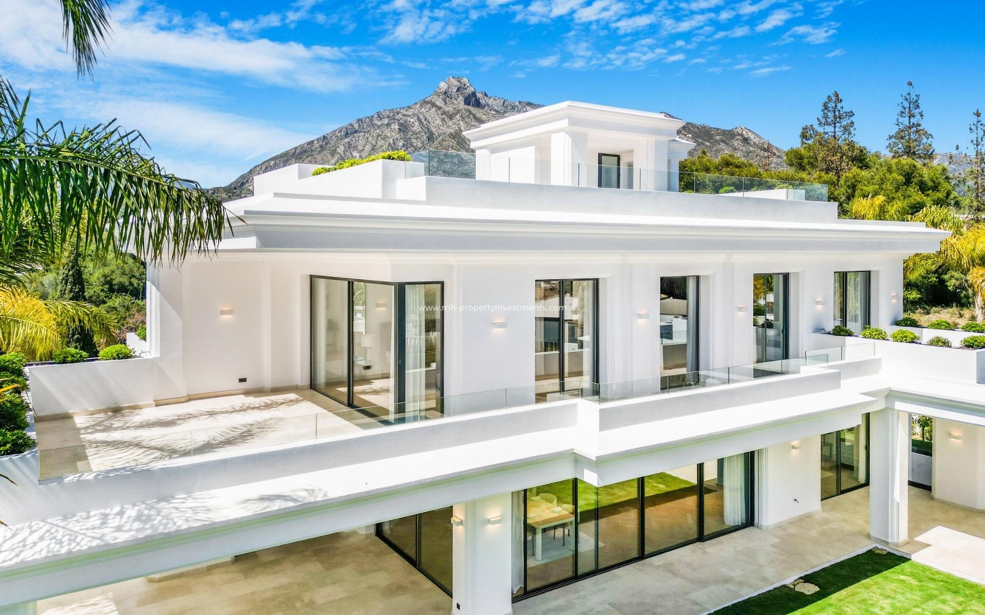 Neubau - Villa - Marbella - Lomas De Marbella Club