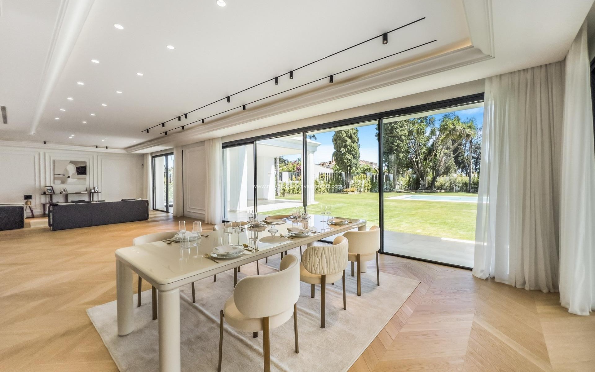 Neubau - Villa - Marbella - Lomas De Marbella Club