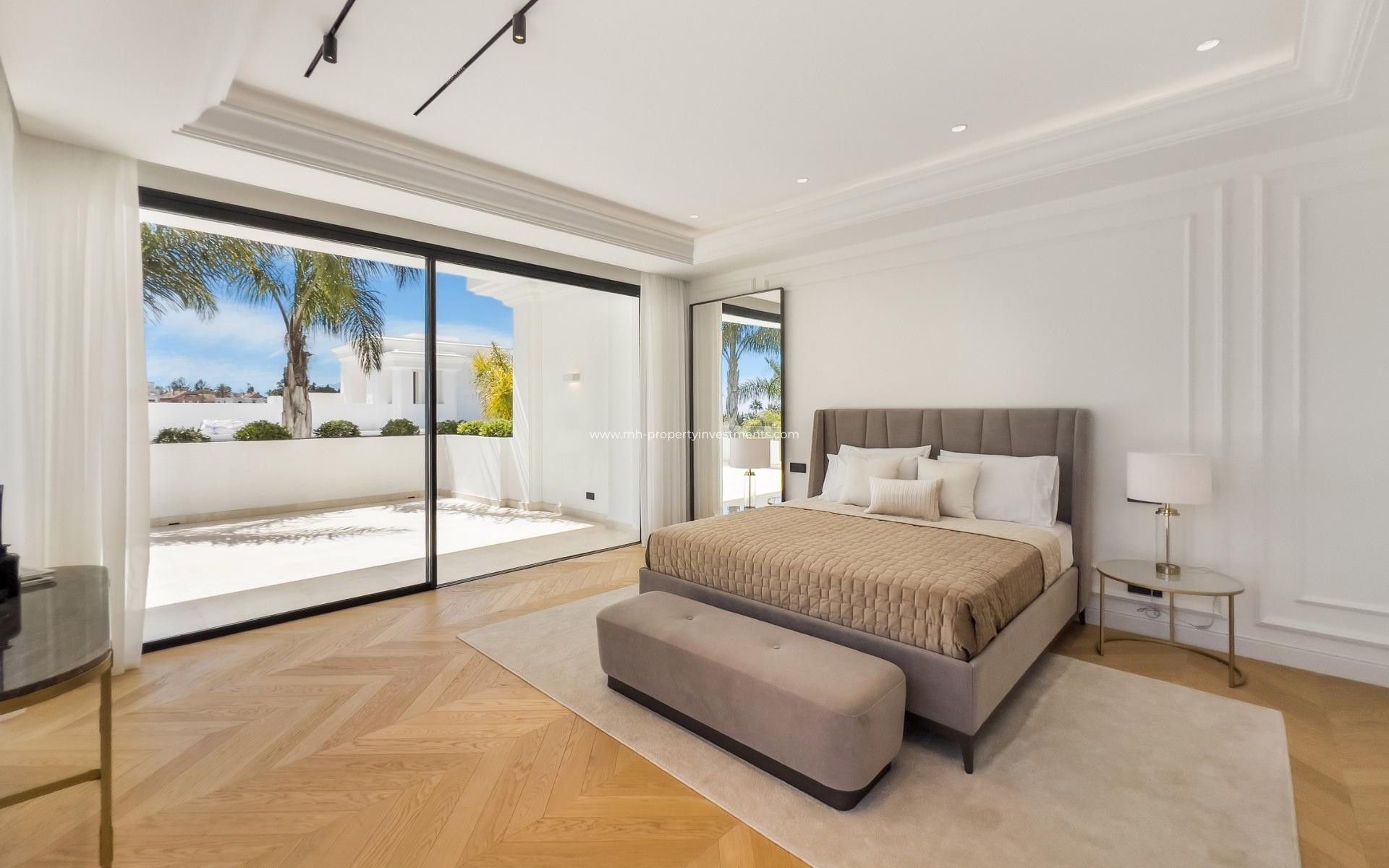 Neubau - Villa - Marbella - Lomas De Marbella Club