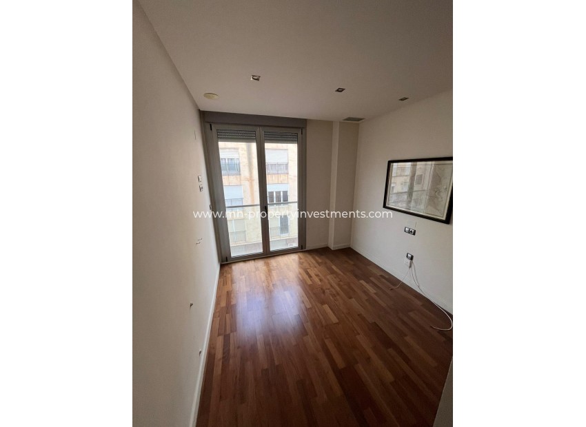 Neubau - Wohnung - Elche