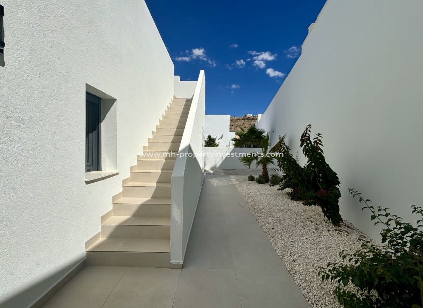 New Build - detached - Benijofar