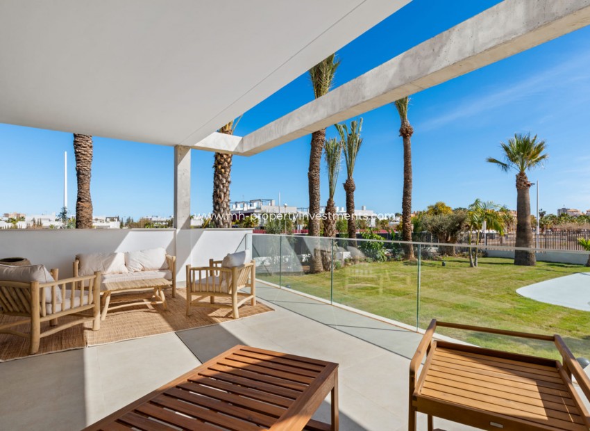 Nouvelle construction - Apartment - Islas Menores