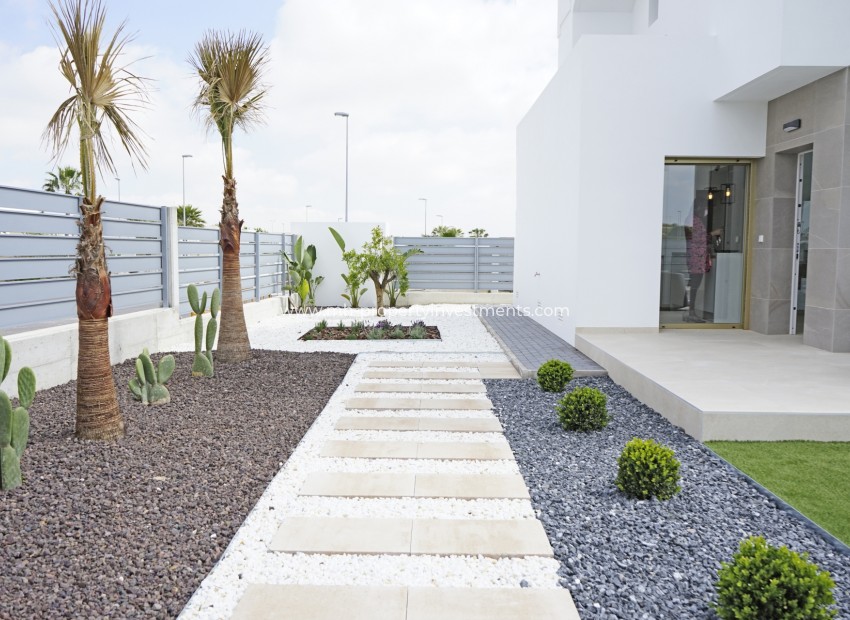 Nouvelle construction - detached - Entrenaranjos
