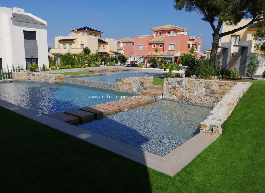 Nouvelle construction - high-bungalow - Torrevieja