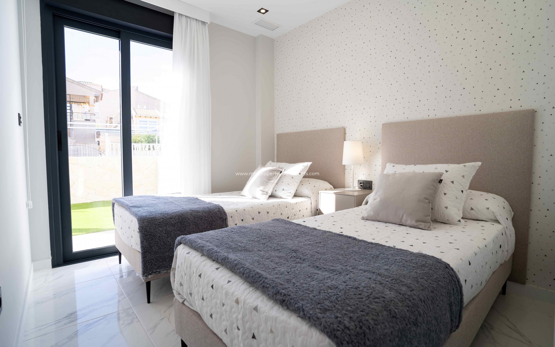 Nouvelle construction - low-bungalow - Pilar de la Horadada