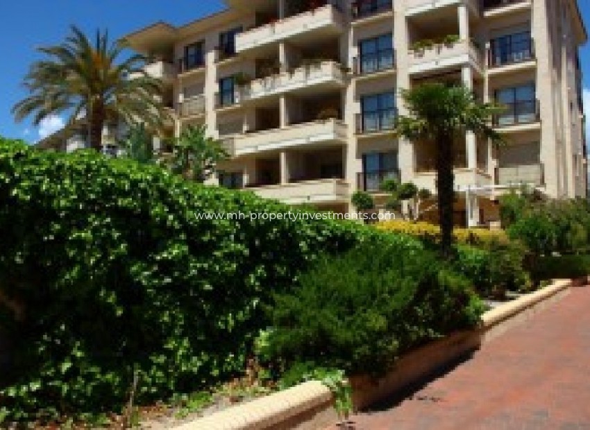 Resale - Apartment - Albir