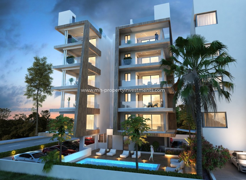 Resale - Apartment - Larnaca - Harbor