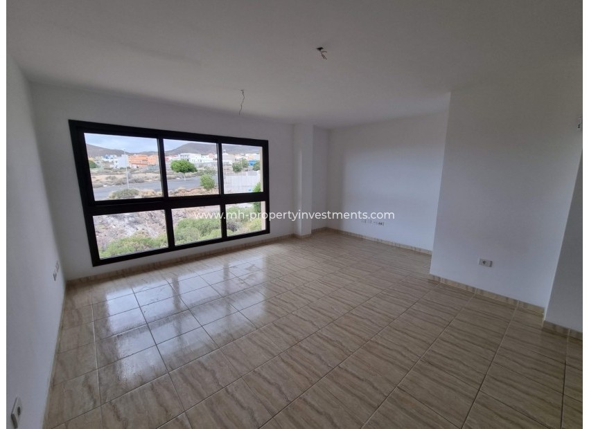 Resale - Apartment - San Isidro - Tenerife