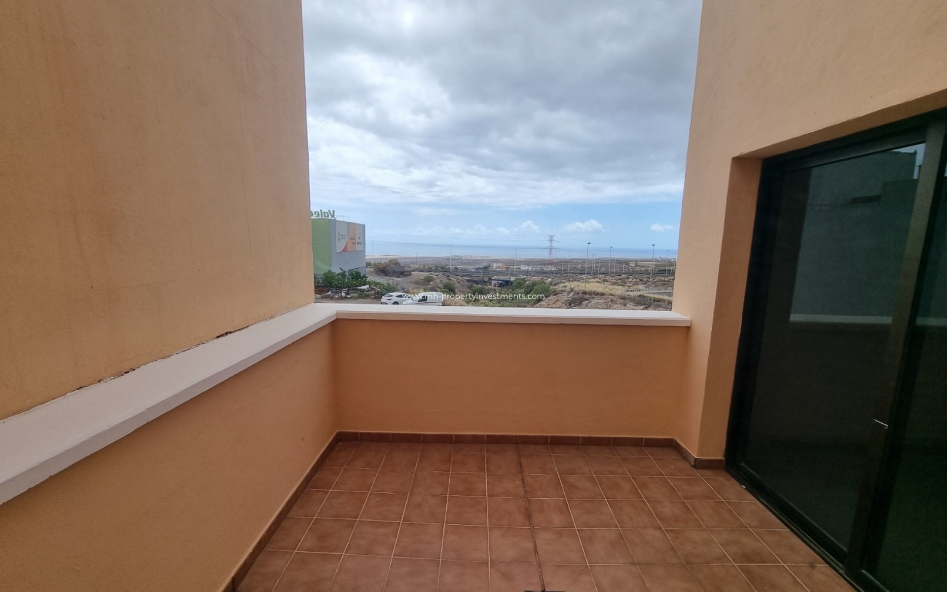 Resale - Apartment - San Isidro - Tenerife