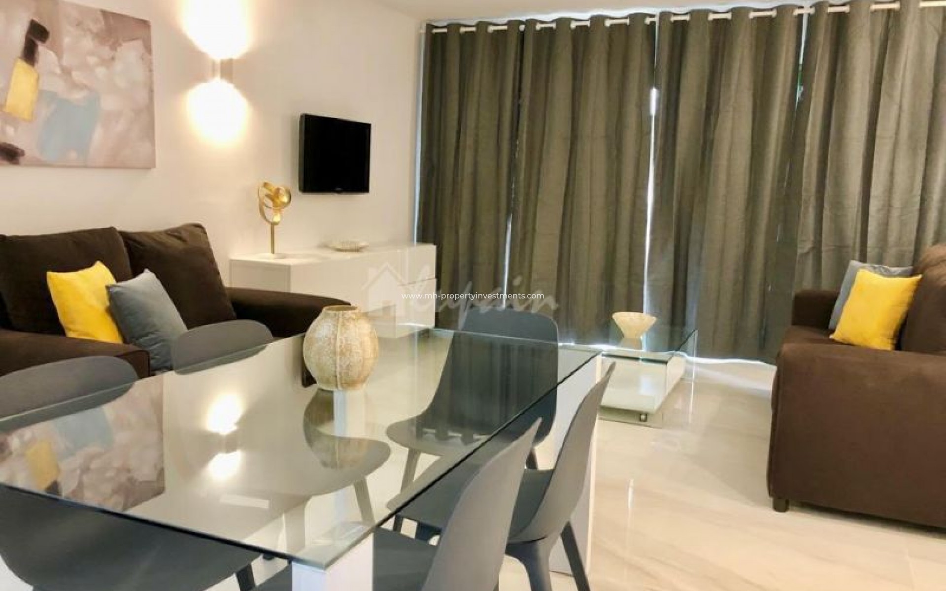 Resale - Apartment - Torviscas - Av. Ernesto Sarti, 38660 Costa Adeje, Santa Cruz de Tenerife