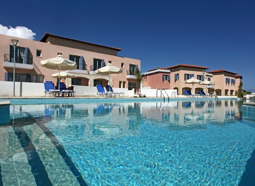 Resale - Townhouse - Prodromi