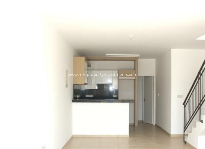 Resale - Townhouse - Prodromi