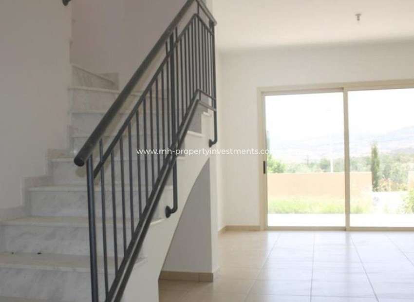 Resale - Townhouse - Prodromi