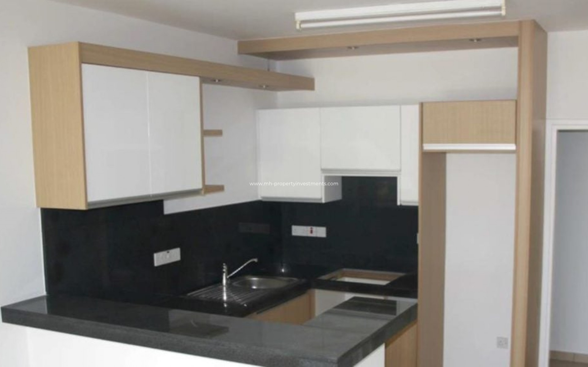 Resale - Townhouse - Prodromi