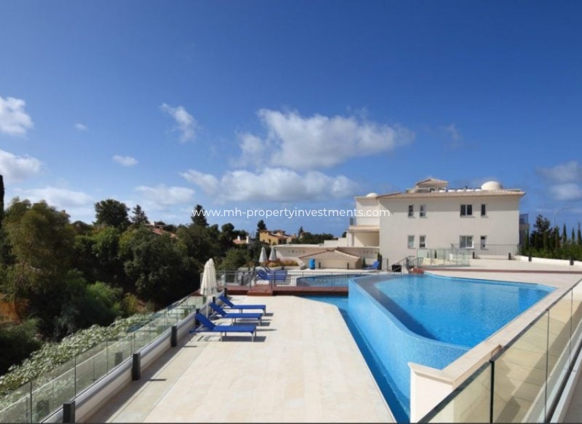 Resale - Townhouse - Tala