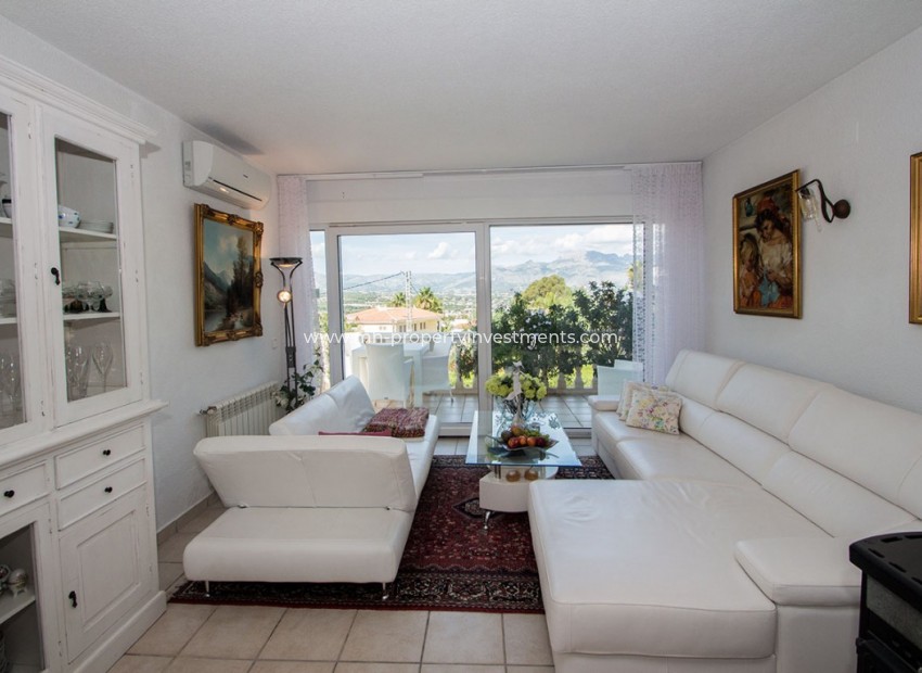 Resale - Villa - Albir