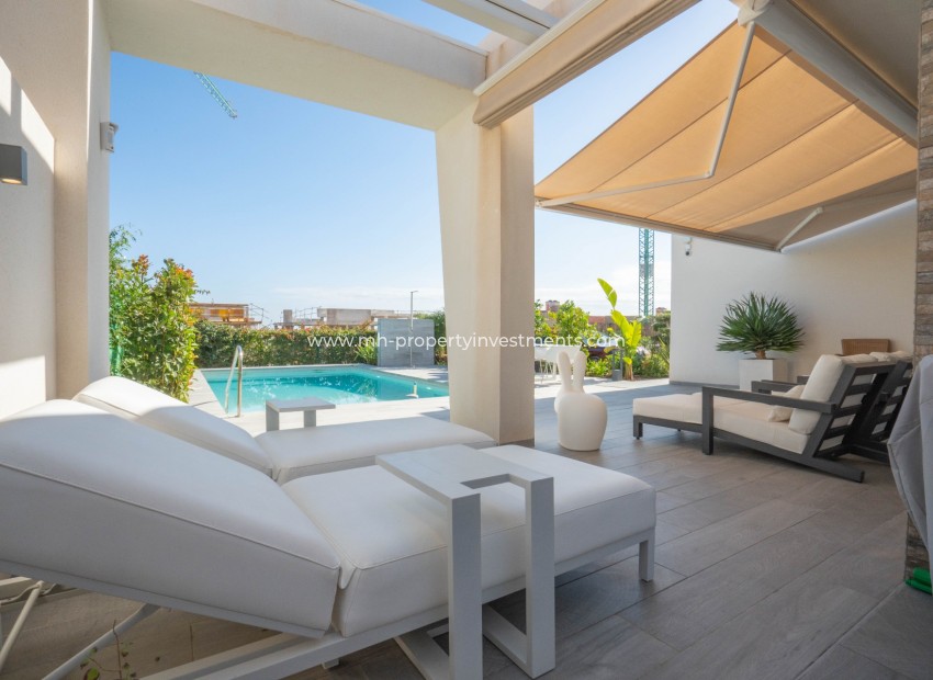 Resale - Villa - Algorfa - La Finca Golf