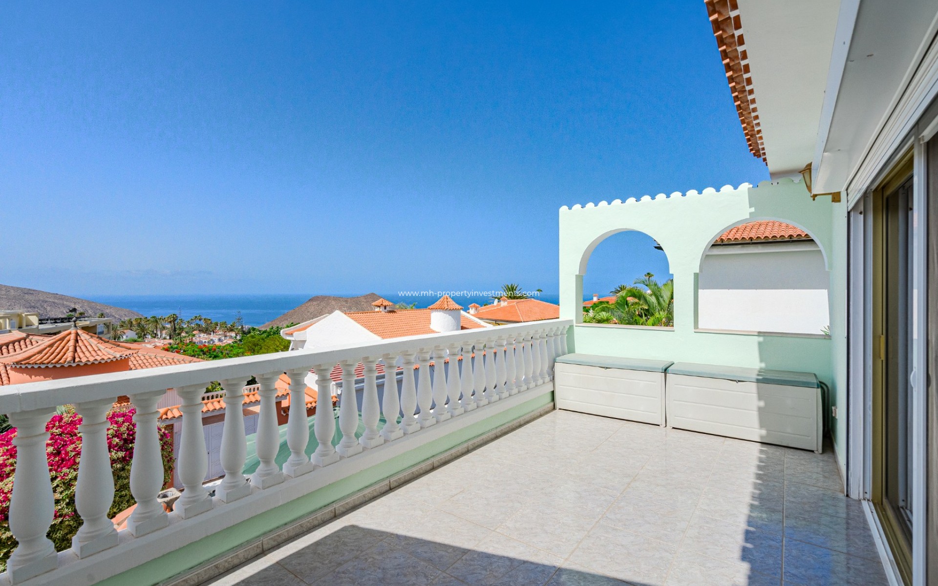 Resale - Villa - Chayofa - Chayofa Tenerife