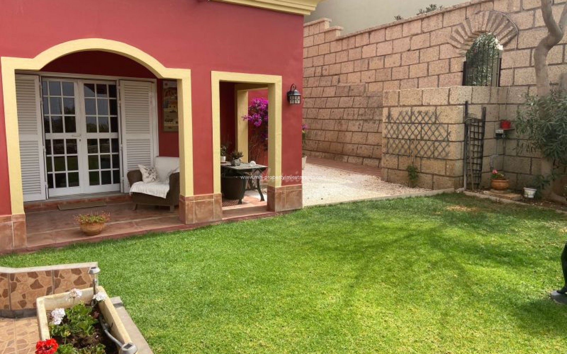 Resale - Villa - Chayofa - Chayofa Tenerife