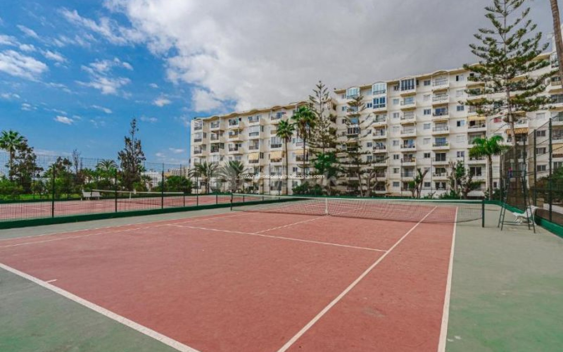 Revente - Apartment - Playa De Las Americas - Avda Santiado Puig, 38650 Playa De Las Americas Adeje Tenerife