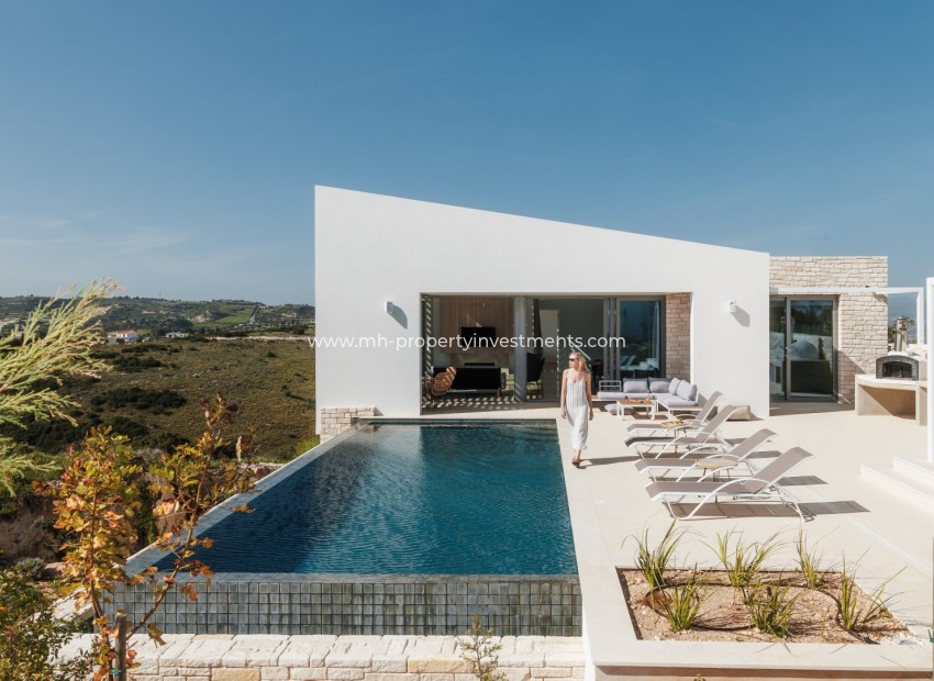 Revente - Villa - Tsada