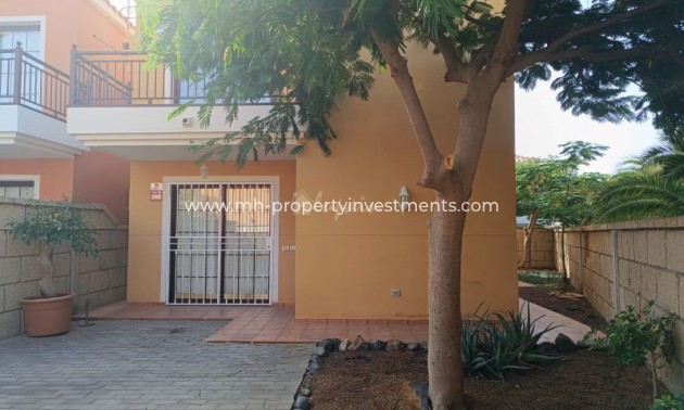 Townhouse - Wiederverkauf - Parque De La Reina - Parque De La Reina Tenerife