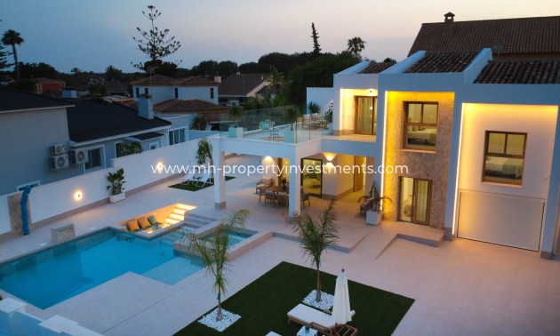 Villa - New Build - Orihuela Costa - Orihuela Costa